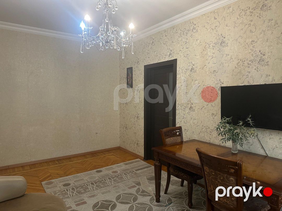 Satılır 5 otaqlı köhnə tikili 120 m² — Mənzil, Bakı (2)