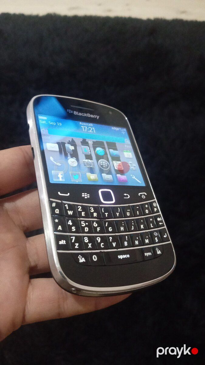 Blackberry Bold Touch 9900 Black 8GB — Smartfonlar, Bakı (6)