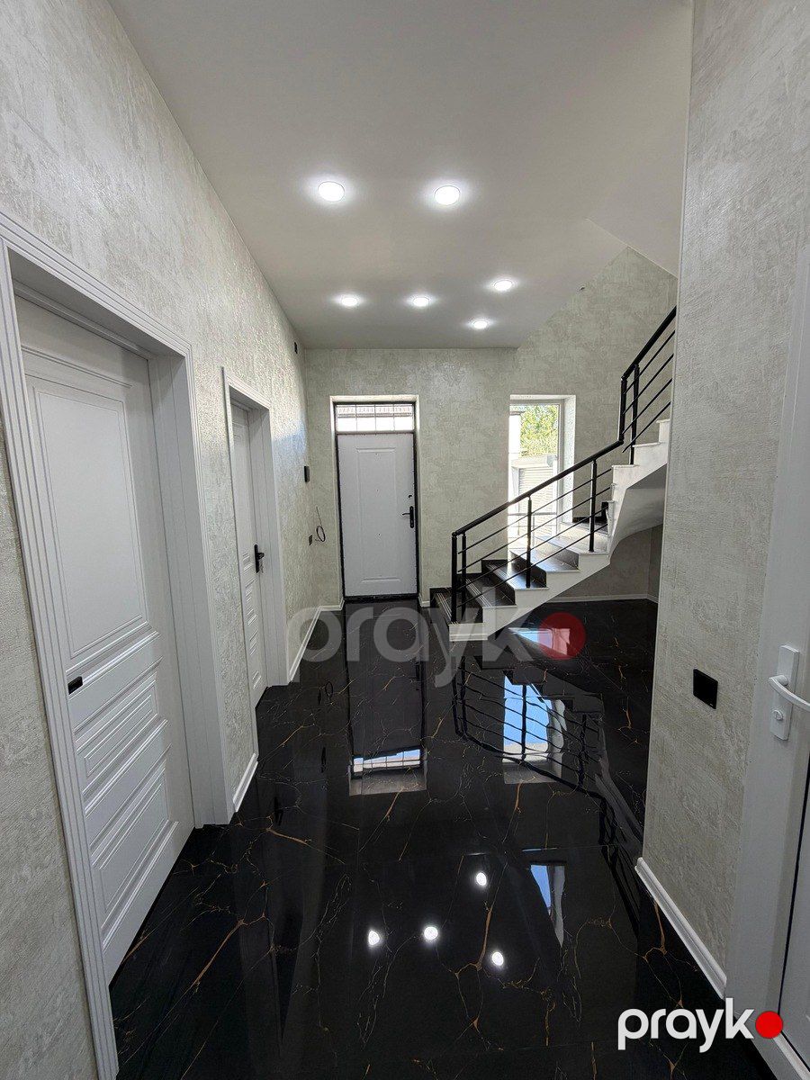 Satılır 5 otaqlı həyət evi/bağ evi 140 m² — Ev, villa, Bakı (7)