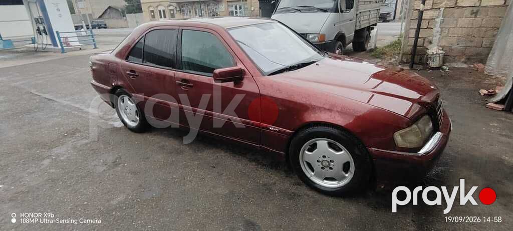 Mercedes C 230, 2.3 L, 1998 il, 300 000 km — Avtomobillər, Quba (5)