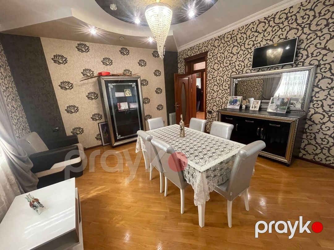 Satılır 8 otaqlı həyət evi/bağ evi 270 m² — Ev, villa, Bakı (9)