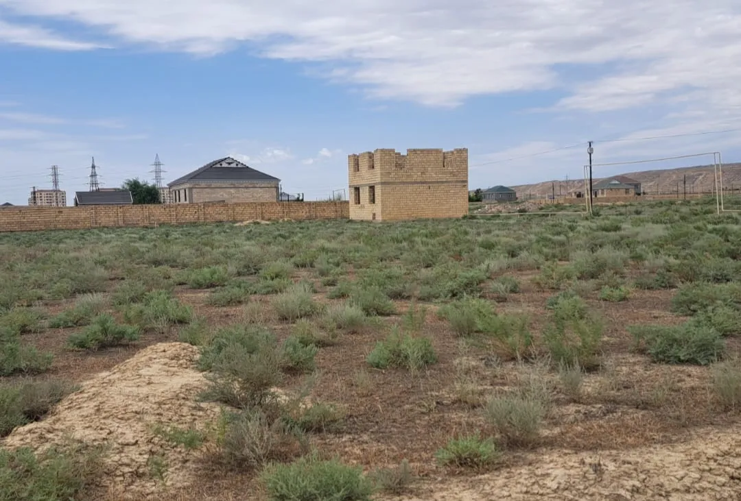 Şirvan, Torpaq satılır - 12 sot — Şirvan