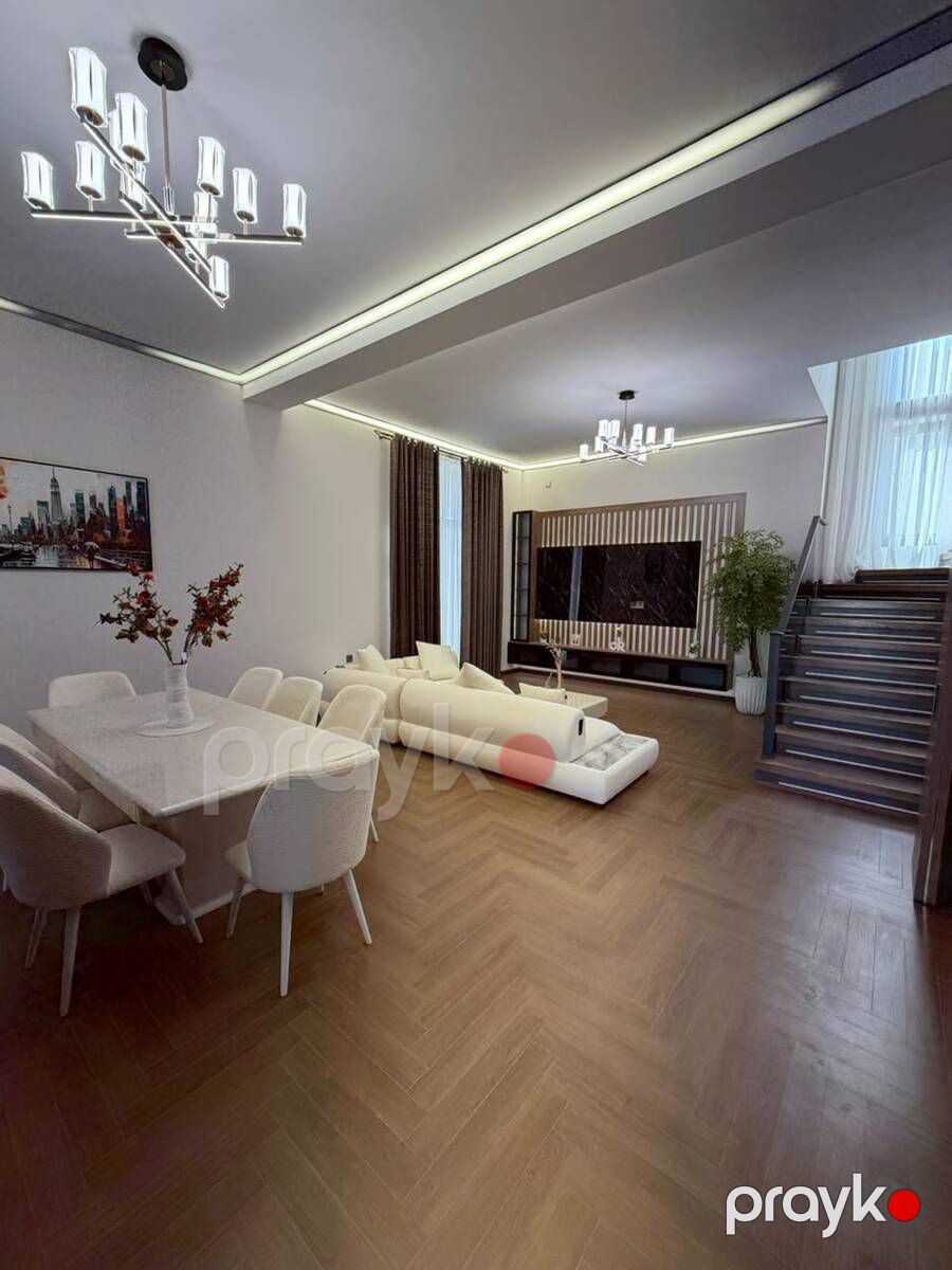 Satılır 5 otaqlı həyət evi/bağ evi 220 m² — Ev, villa, Bakı (9)