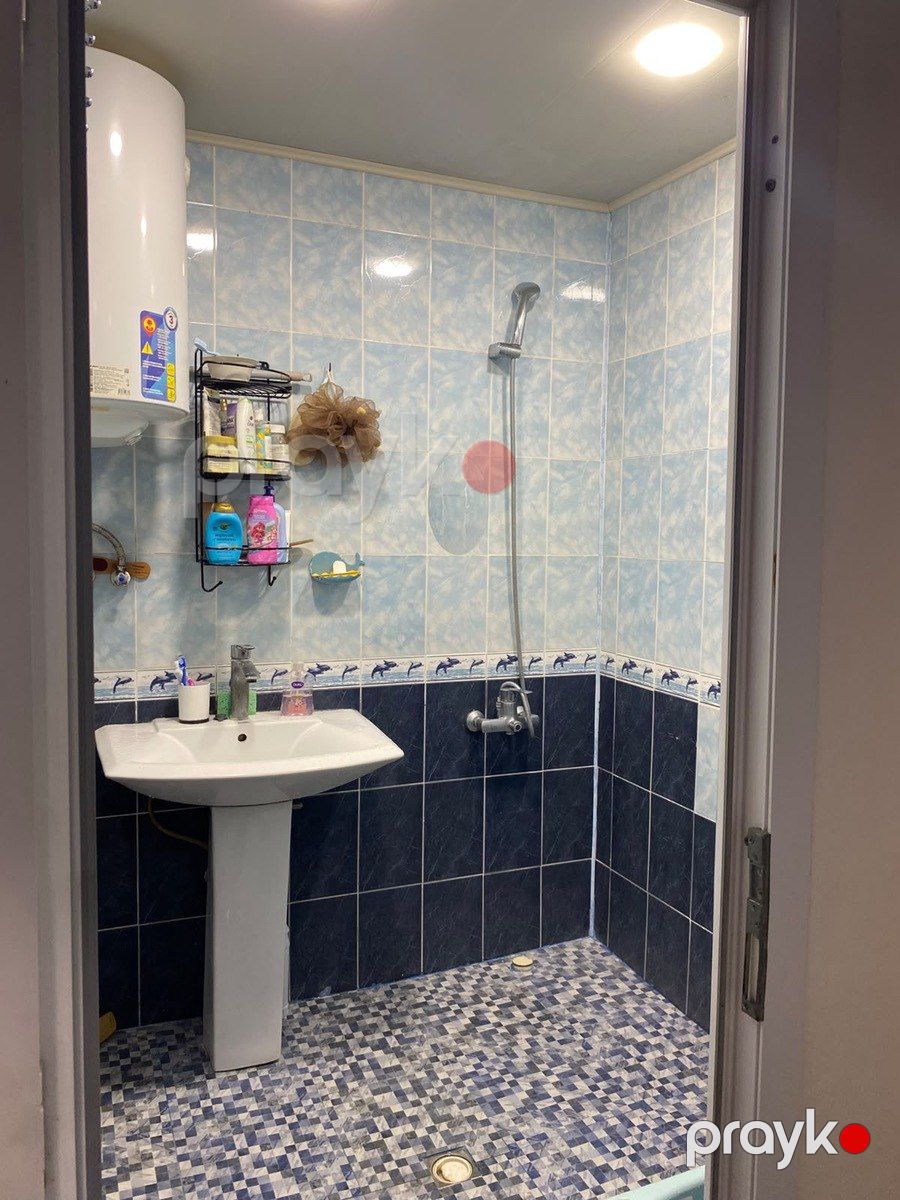 Satılır 3 otaqlı köhnə tikili 75 m² — Mənzil, Bakı (10)