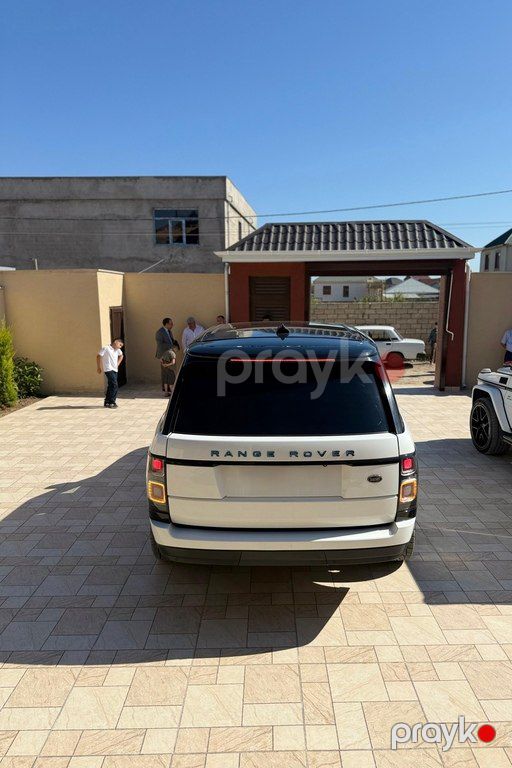 Land Rover Range Rover, 3.0 L, 2014 il, 184 000 km — Avtomobillər, Bakı (2)