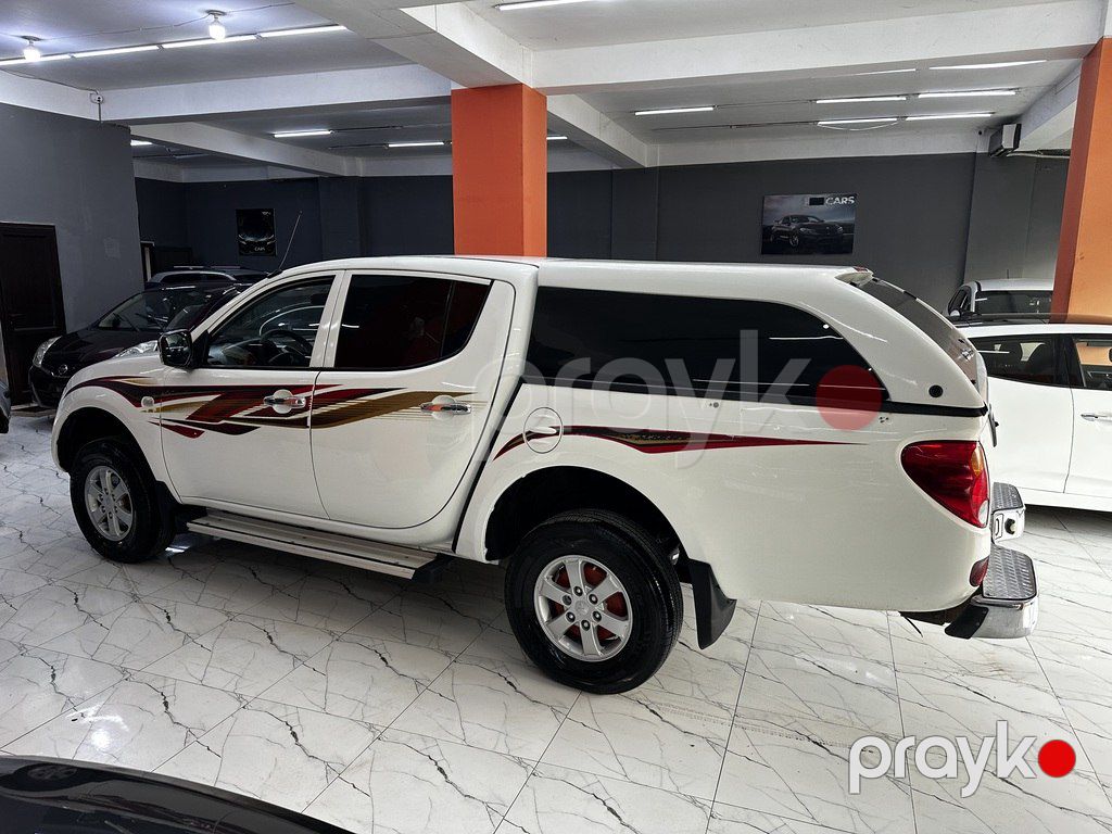 Mitsubishi L200, 2.5 L, 2014 il, 298 000 km — Avtomobillər, Xırdalan (9)