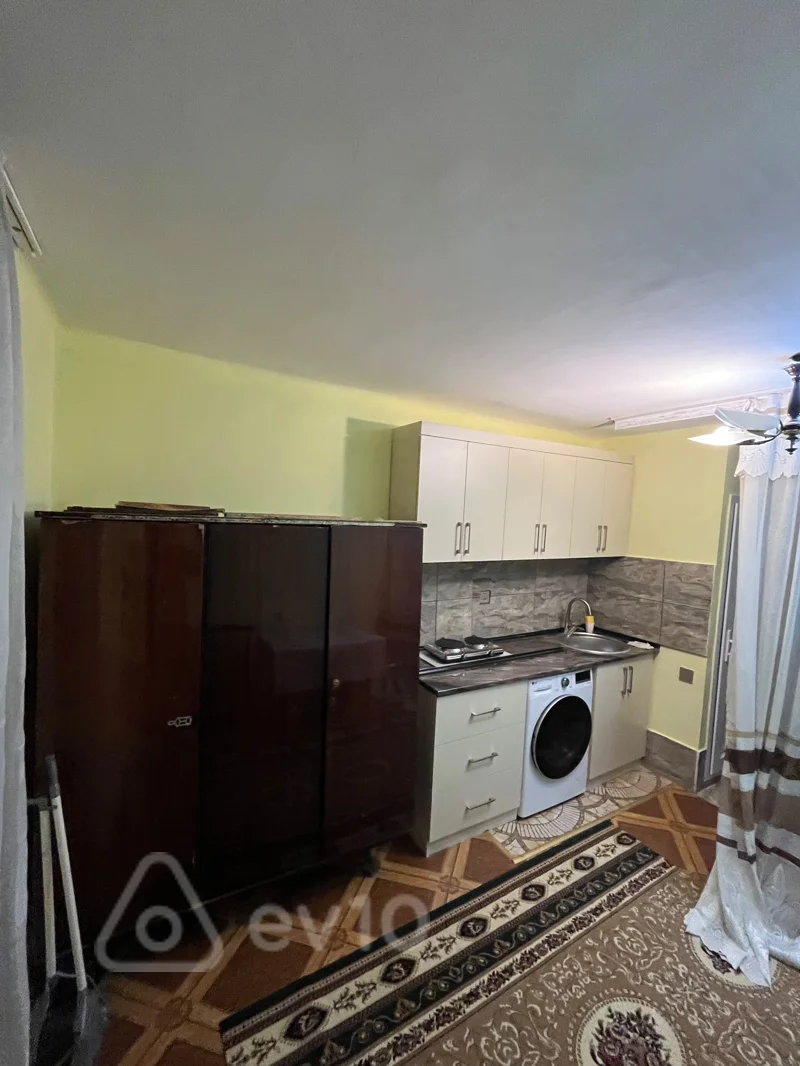 1 otaqlı mənzil, 28 m², Məhəmməd Huseyin Şəhriyar Kucəsi — kirayə — Bakı