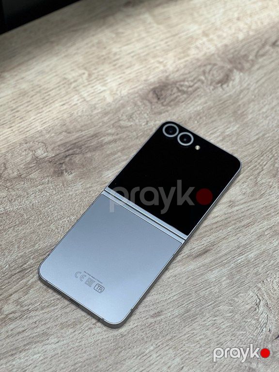 Samsung Galaxy Z Flip 6 Silver Shadow 256GB/12GB — Smartfonlar, Bakı (2)