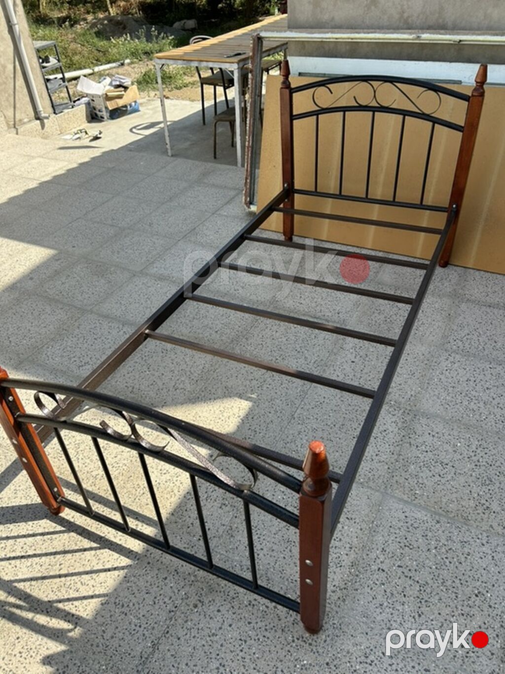 Tək nəfərlik metal çarpayı.Yenidir, az istifadə olunub. Yanlız nağd — Yataqlar, Digah (3)