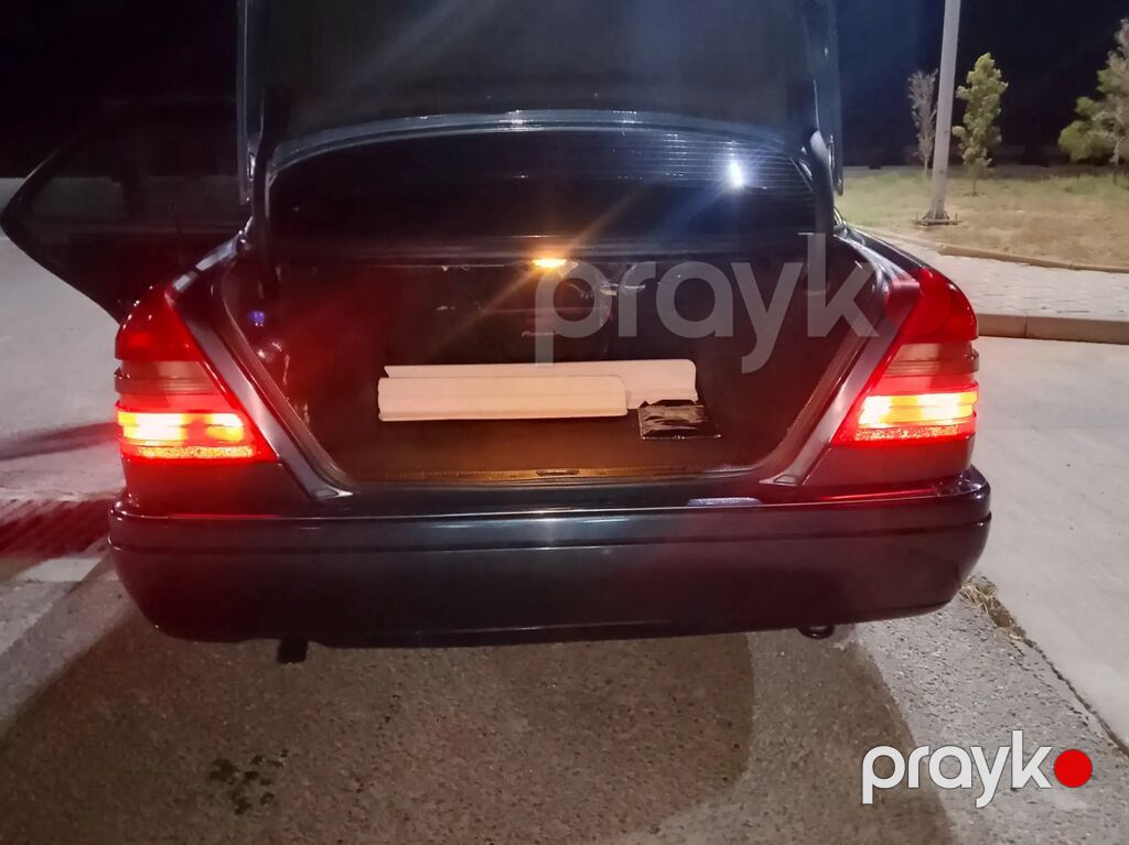 Mercedes-Benz C 180: 1.8 l 1997 il Sedan 50-FG-325 — Avtomobillər, Sumqayıt (9)
