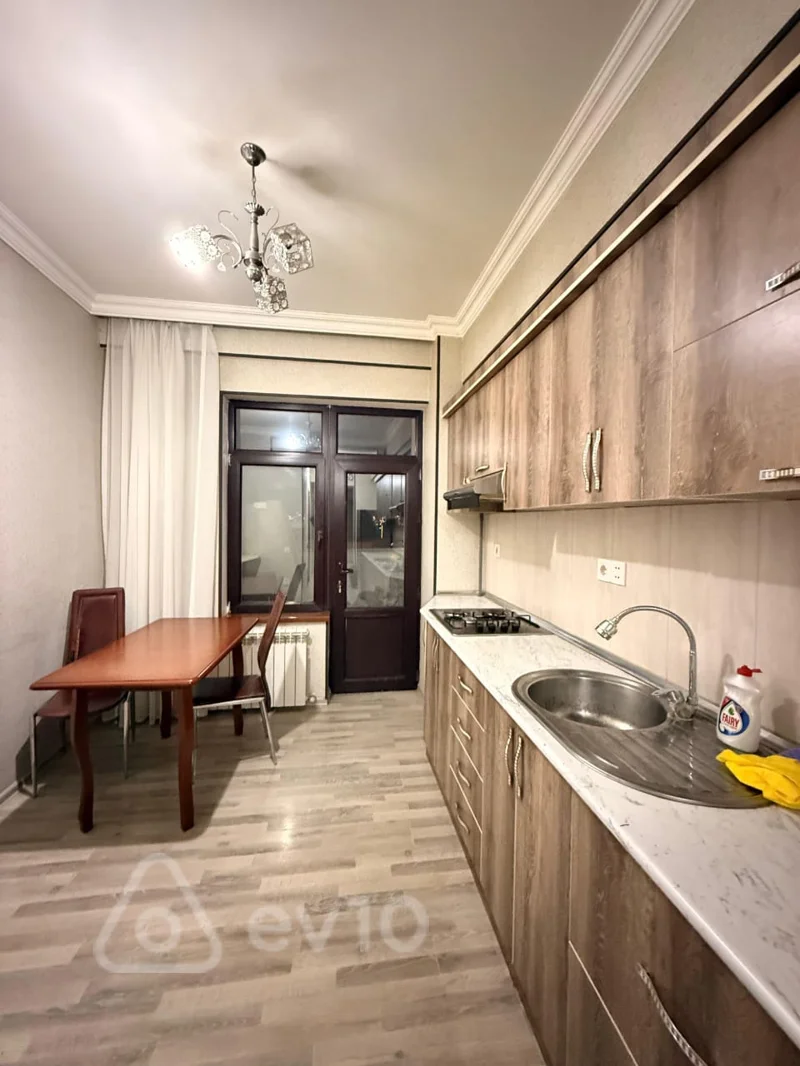 3 otaqlı mənzil, 90 m², Süleyman Sani Axundov küçəsi — kirayə — Mənzil, Bakı (8)