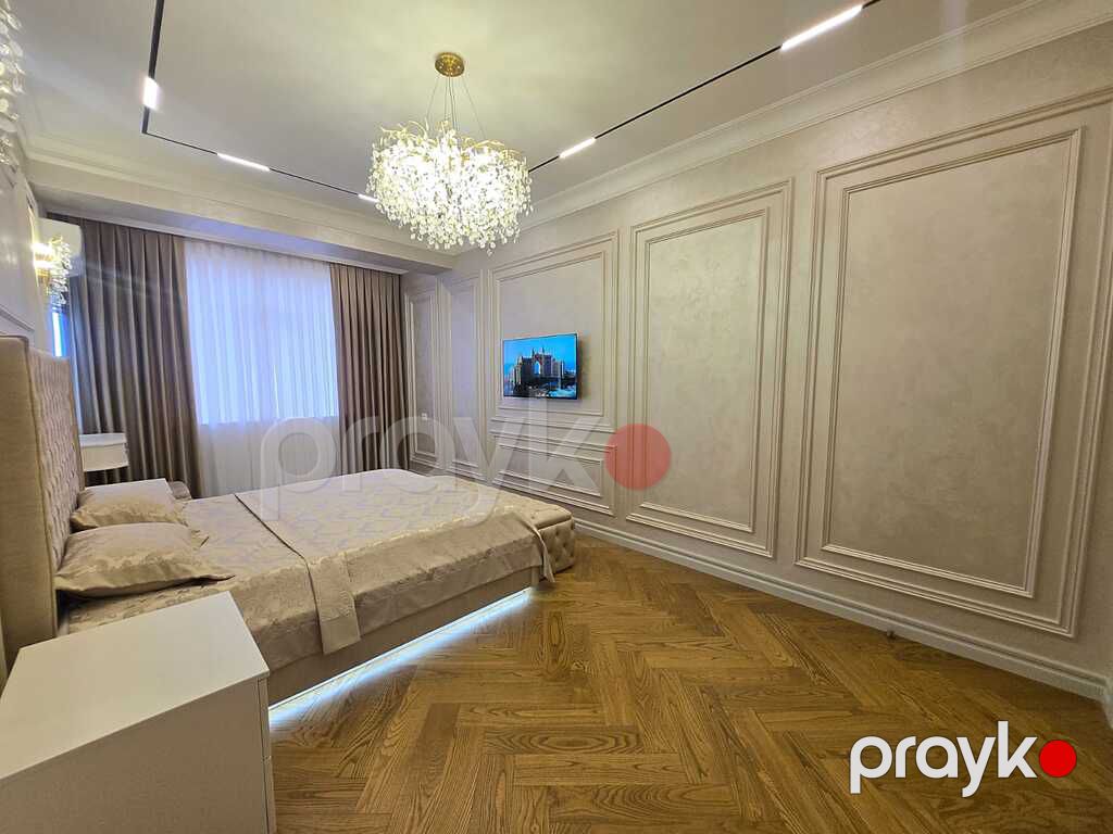 Satılır 4 otaqlı yeni tikili 180 m² — Mənzil, Bakı (11)