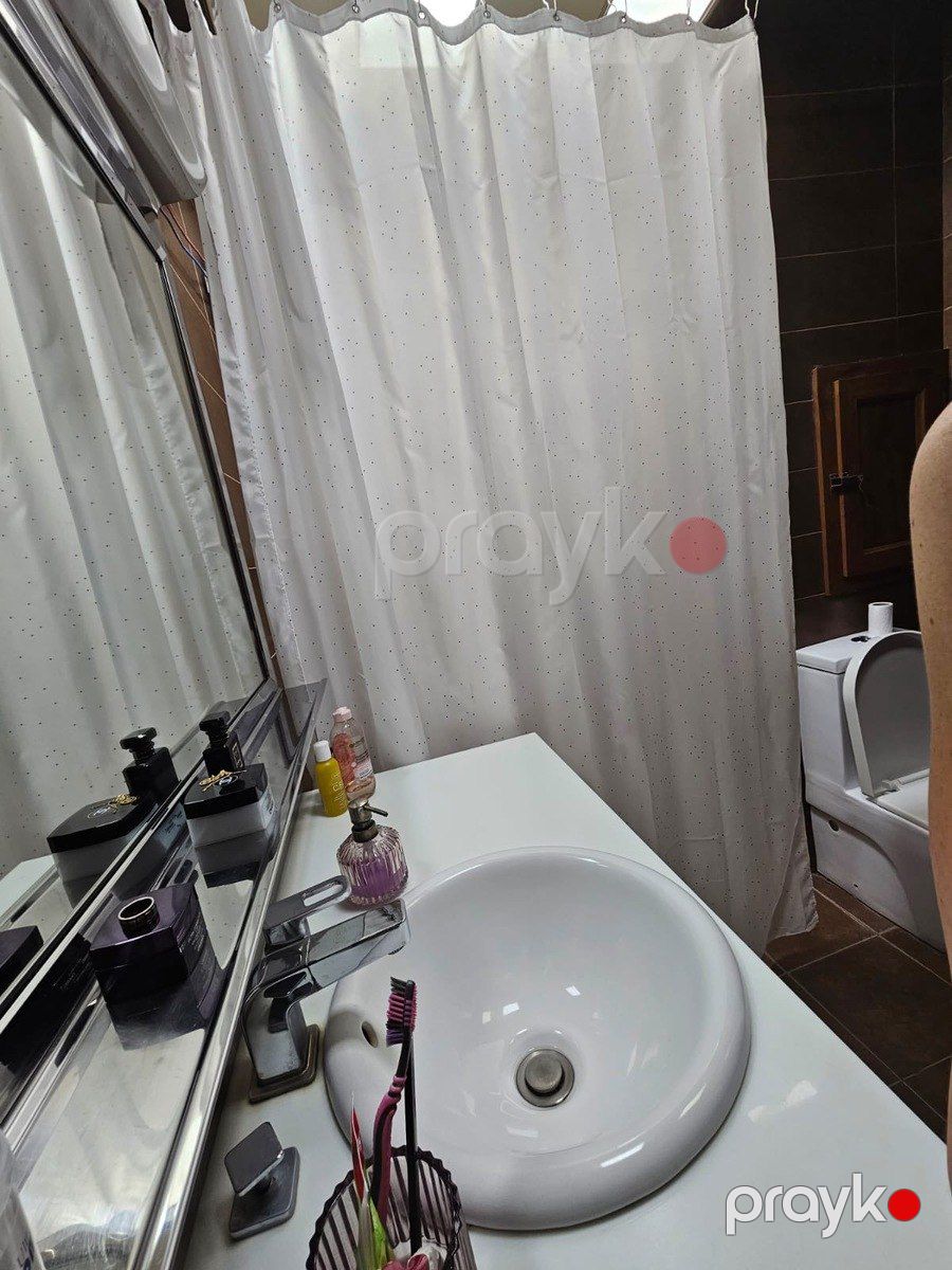 Satılır 4 otaqlı köhnə tikili 110 m² — Mənzil, Bakı (7)
