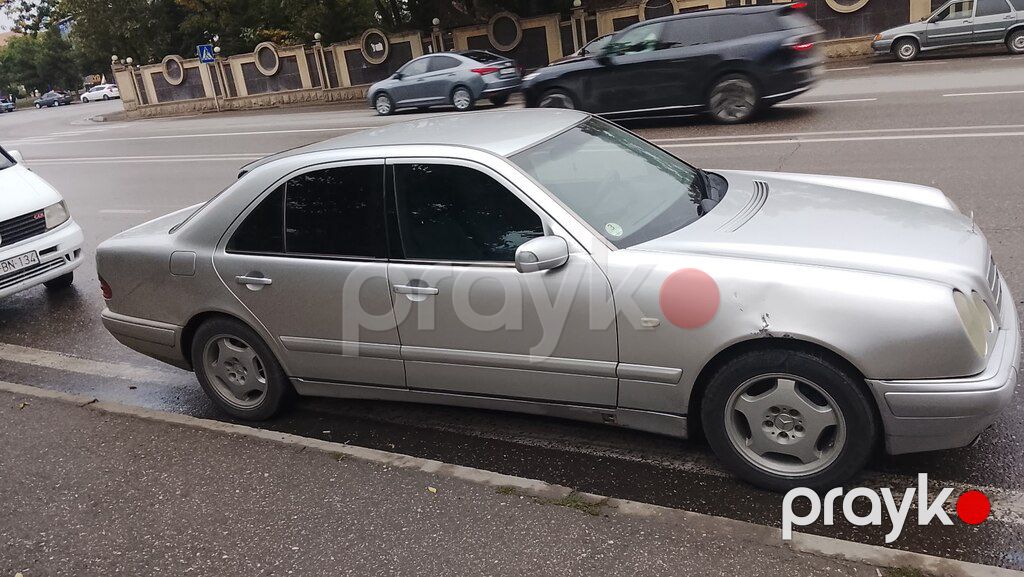 Mercedes E 220, 2.2 L, 1999 il, 710 000 km — Avtomobillər, Bakı (2)