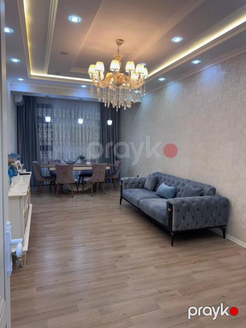 Satılır 4 otaqlı yeni tikili 150 m² — Bakı