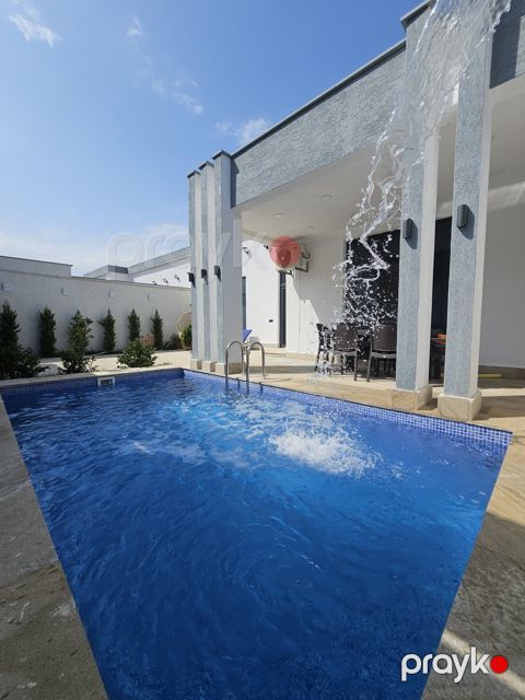 Satılır 4 otaqlı həyət evi/bağ evi 180 m² — Bakı