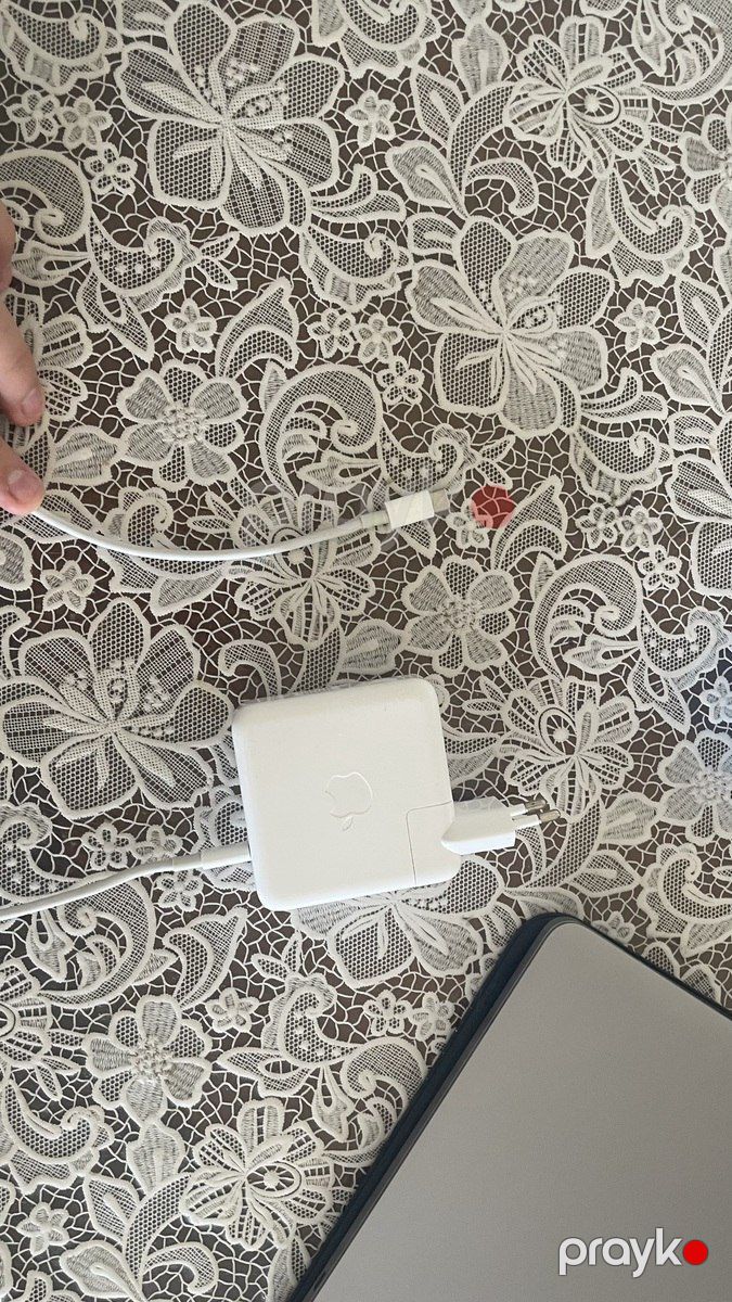Apple MacBook Pro (2020) — Noutbuklar, Bakı (8)