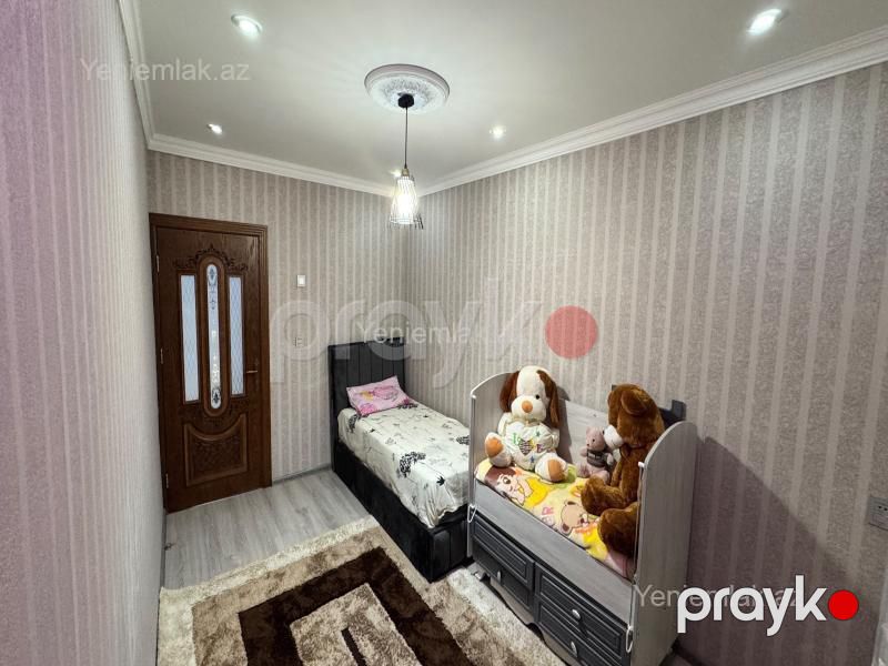 Satılır 3 otaqlı Bina evi menzil (Köhnə tikili), 90 m², 9-cu mikrorayon — Mənzil, Sumqayıt (8)