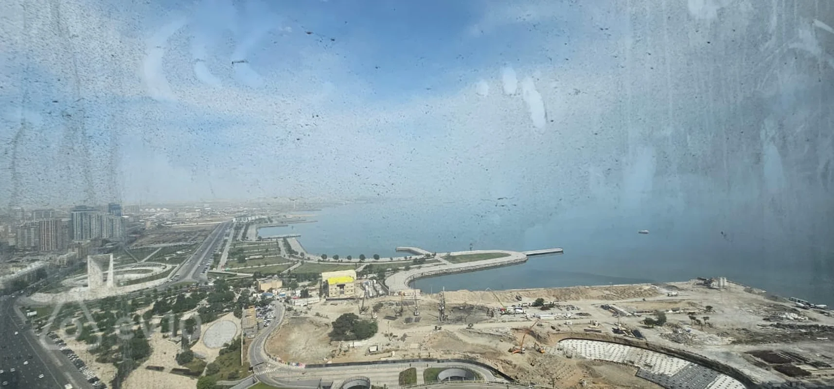 3 otaqlı mənzil, 139.7 m², Neftciler Pr — Bakı