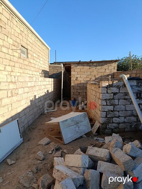 Həyət evi, Albalı qəs — Bakı
