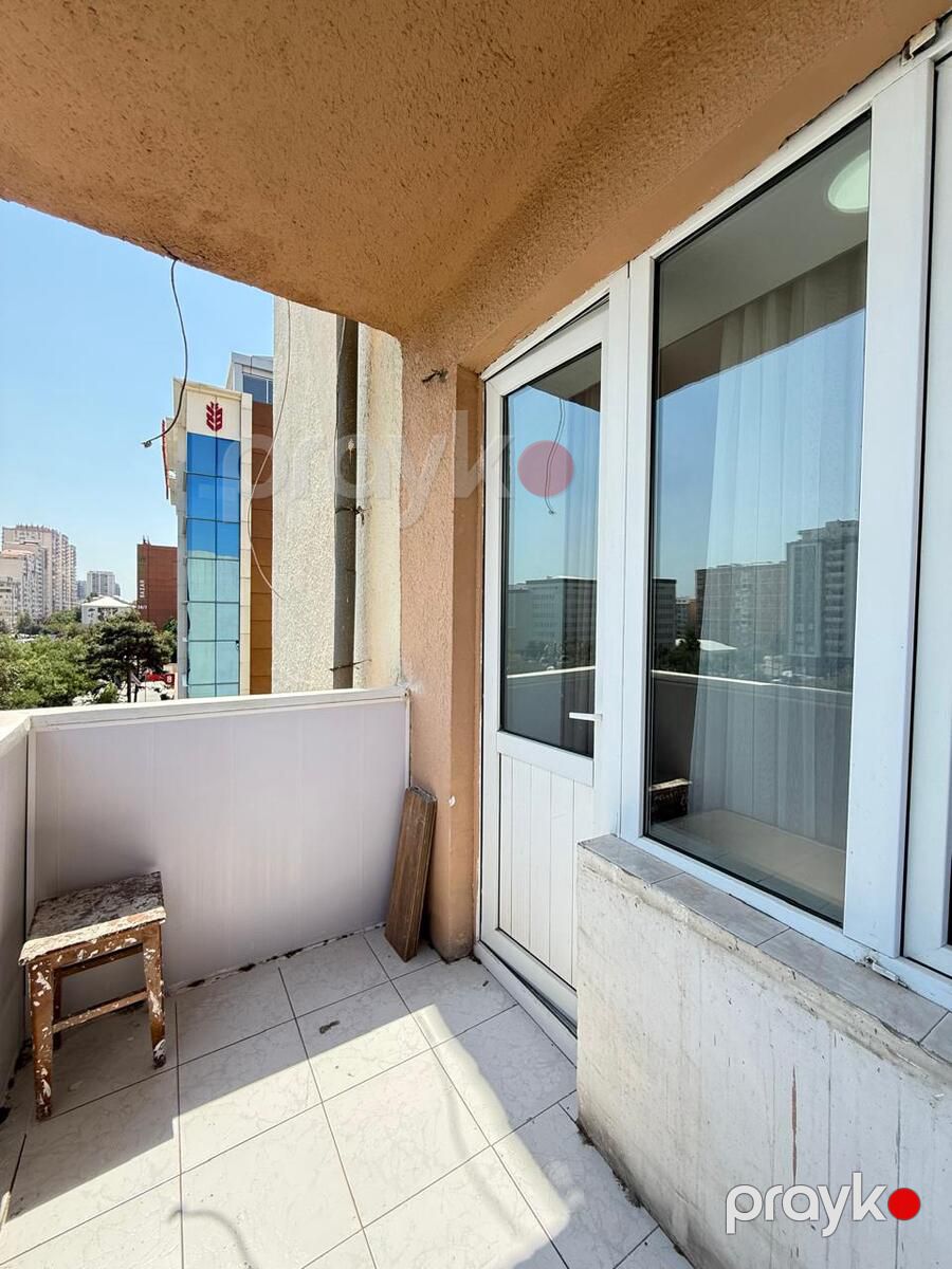Satılır 2 otaqlı köhnə tikili 57 m² — Mənzil, Bakı (10)