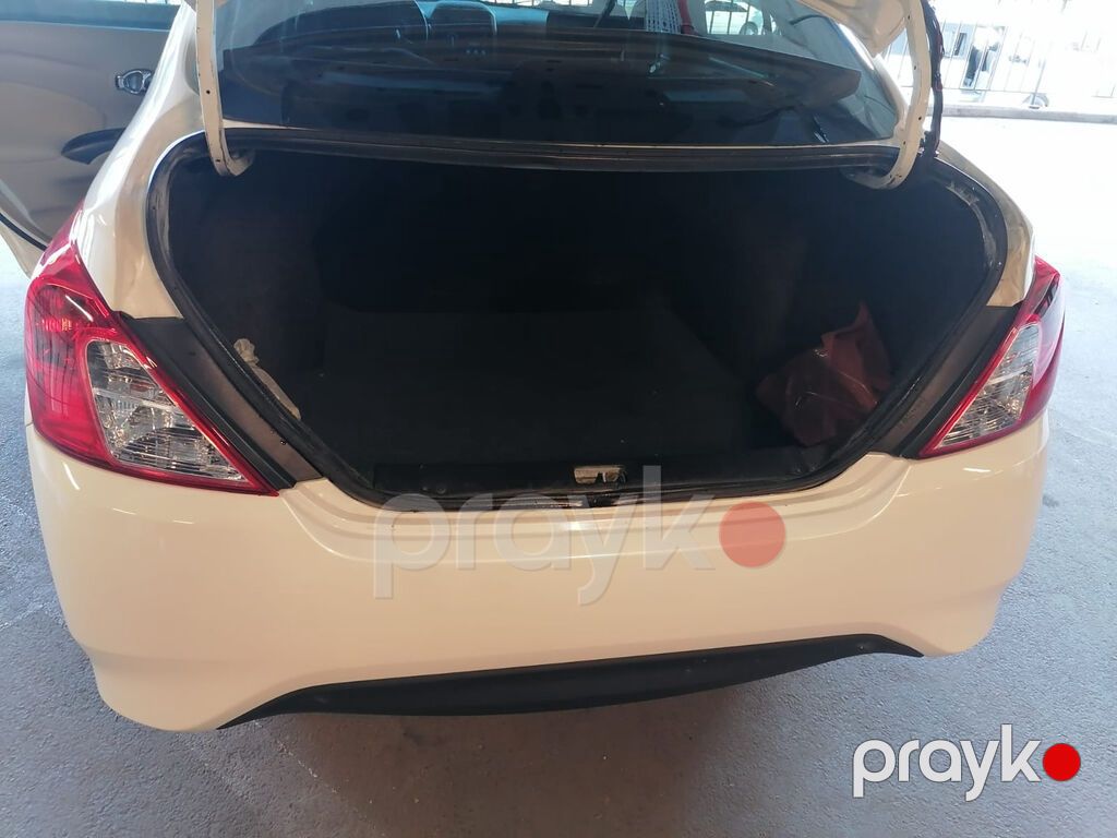 Nissan Sunny: 1.5 l 2013 il Sedan — Avtomobillər, Bakı (8)