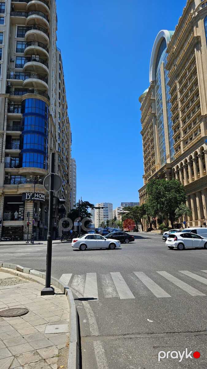 Satılır obyekt 200 m² — Əmlak, Bakı (2)