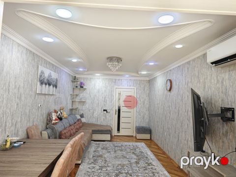 Satılır 2 otaqlı köhnə tikili 55.4 m² — Bakı