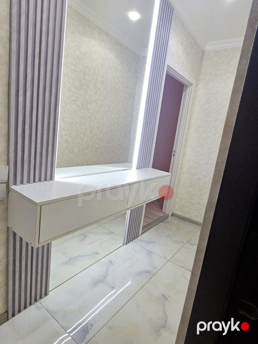 Satılır 2 otaqlı köhnə tikili 50 m² — Mənzil, Bakı (4)