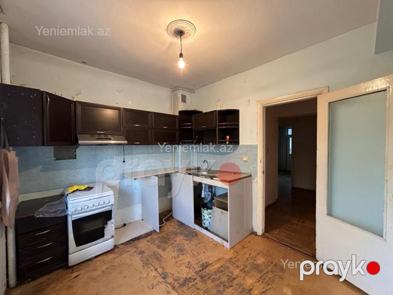 Satılır 2 otaqlı Bina evi menzil (Köhnə tikili), 65 m², Xətai rayonu — Mənzil, Bakı (9)
