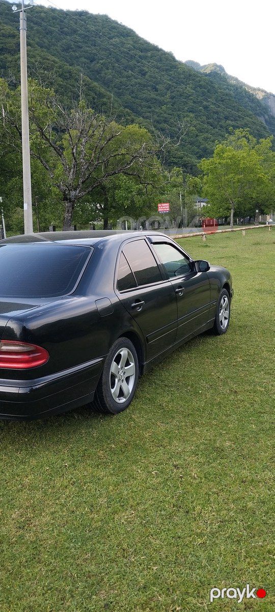 Mercedes E 220, 2000 il — Avtomobillər, Qax (3)