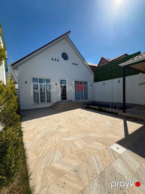 Satılır 4 otaqlı həyət evi/bağ evi 130 m² — Bakı