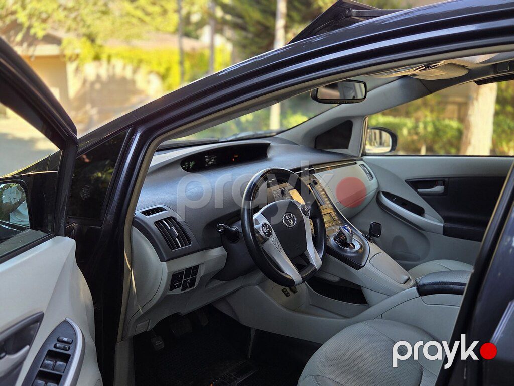 Toyota Prius, 1.8 L, 1.3 kWh, 2010 il, 384 000 km — Avtomobillər, Bakı (9)