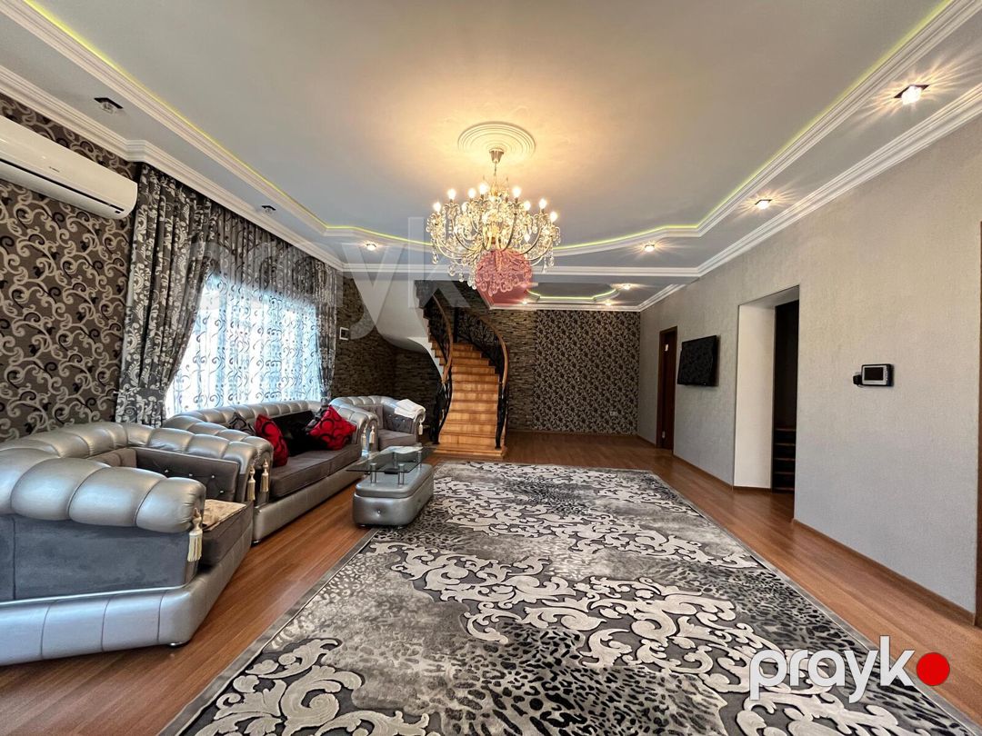 Satılır 5 otaqlı həyət evi/bağ evi 330 m² — Ev, villa, Bakı (8)