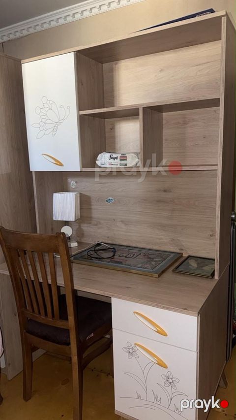 Yazi masasi satilir 120azn babek 2399 Gunel1 — Mehdiabad