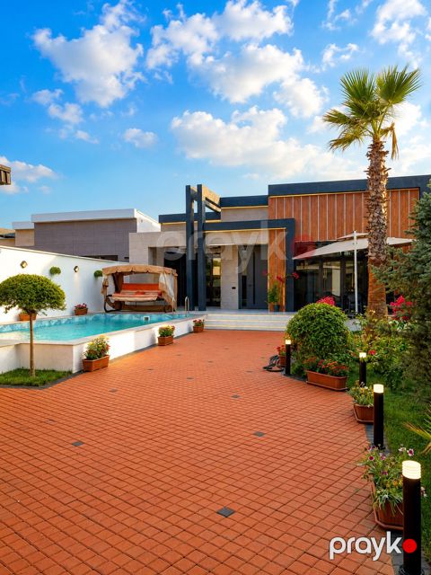 Satılır 5 otaqlı həyət evi/bağ evi 220 m² — Bakı