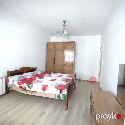 İcarəyə verilir 3 otaqlı köhnə tikili 85 m² — Bakı