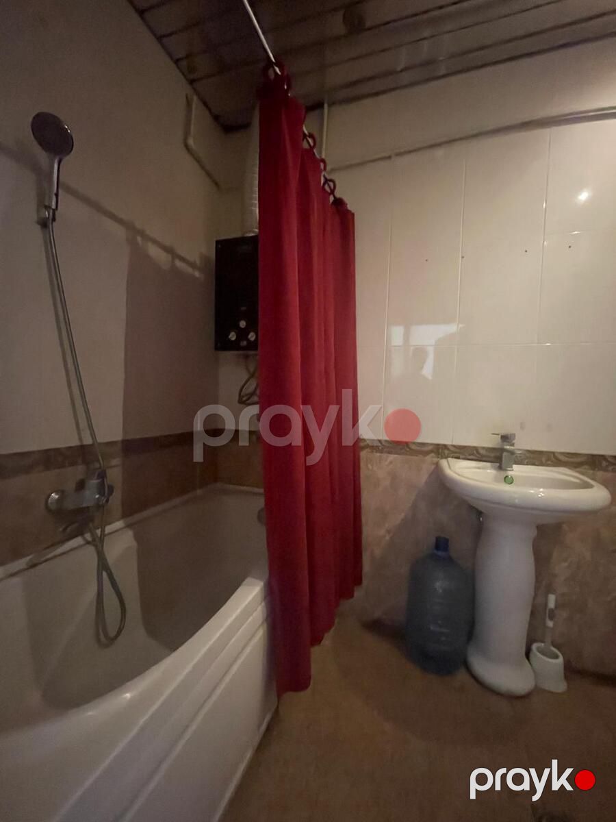 Satılır 3 otaqlı köhnə tikili 95 m² — Mənzil, Bakı (8)