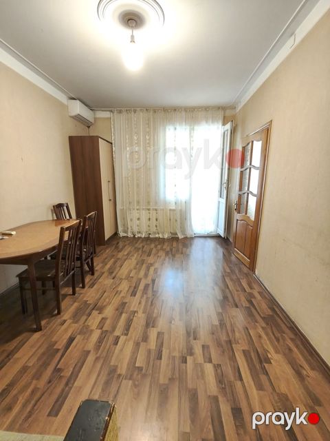 Satılır 2 otaqlı köhnə tikili 35 m² — Bakı