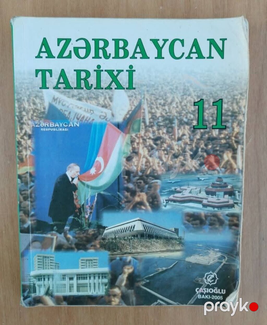 Kohne derslikler. Her birinin qiymet 1 man-dir Sumqayitdadir — Kitablar, Sumqayıt (4)