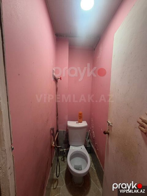 Nizami rayonunda 2 otaqlı Köhnə tikili Satılır, 65 m² — Bakı