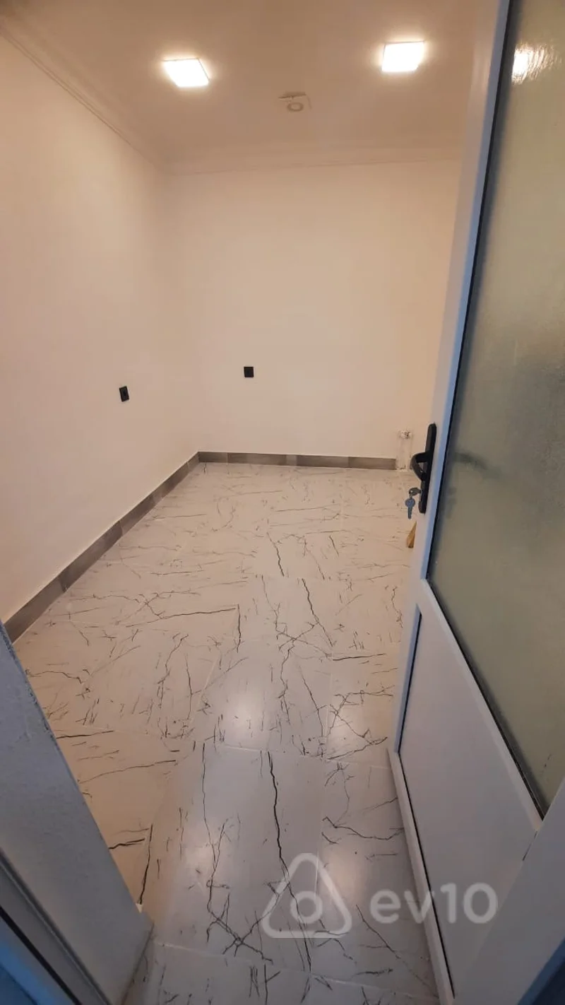 Obyekt, 55 m², Nizami rayonu xalqlar metrosu yaxınlığı — Əmlak, Bakı (2)