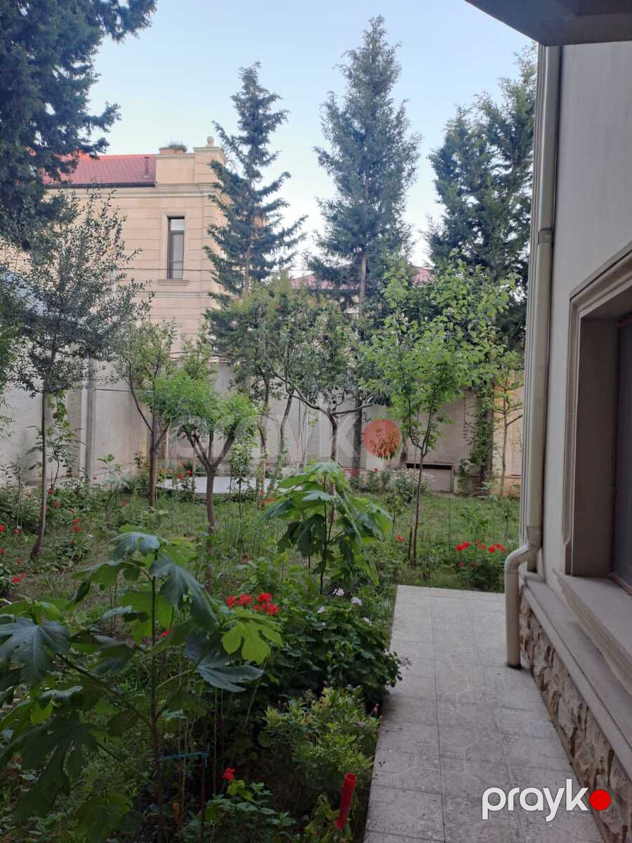 Satılır 10 otaqlı ofis 700 m² — Ofis, Bakı (6)