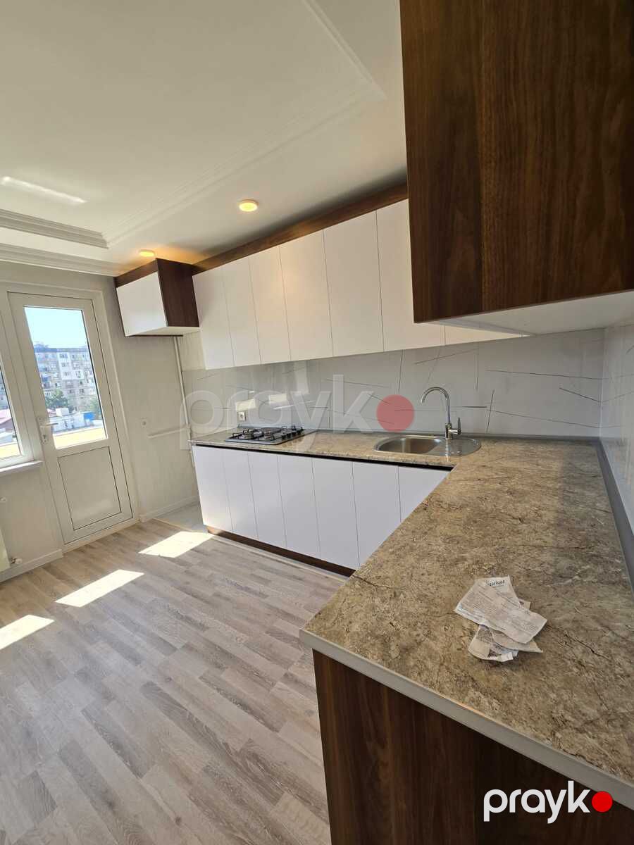Satılır 2 otaqlı köhnə tikili 60 m² — Mənzil, Bakı (10)