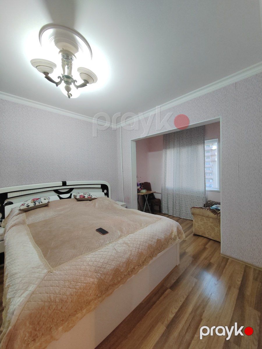 Satılır 4 otaqlı köhnə tikili 100 m² — Mənzil, Bakı (3)