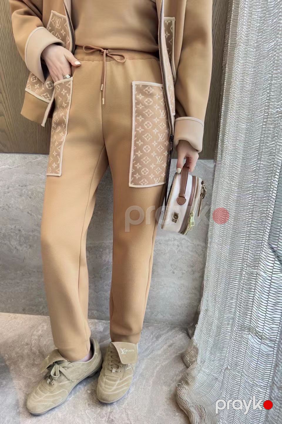 Qadınlar üçün idman kostyumu, bej, pambıq, ölçü 38 — Mallar, Bakı (2)