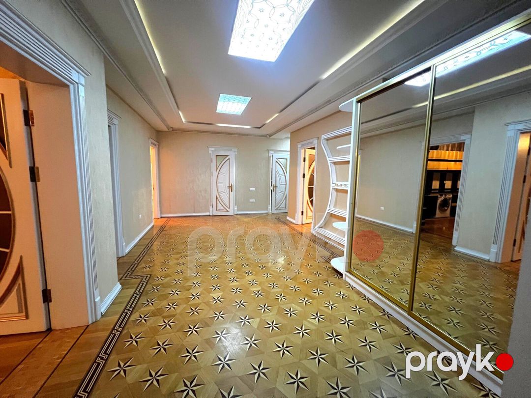 İcarəyə verilir 4 otaqlı yeni tikili 200 m² — Mənzil, Bakı (2)
