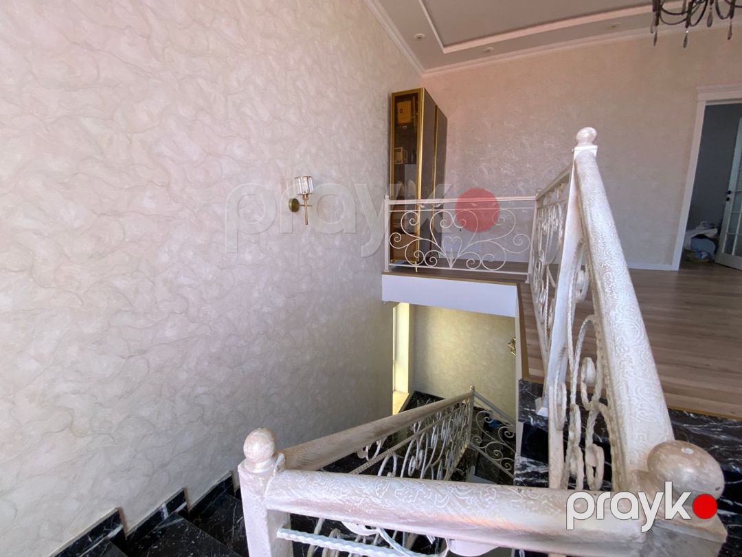 Satılır 5 otaqlı həyət evi/bağ evi 260 m² — Ev, villa, Bakı (8)