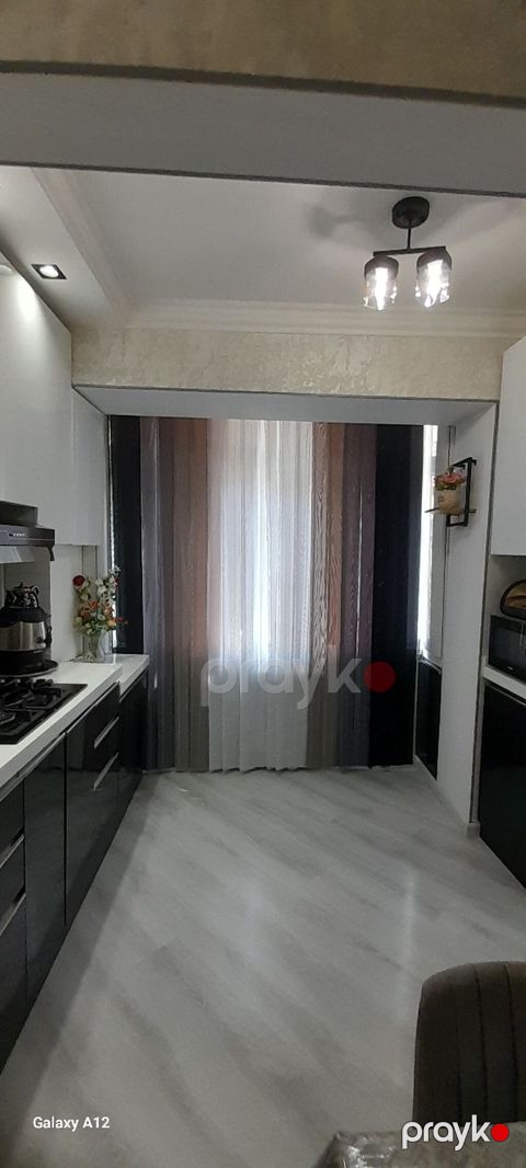 İşlənmiş, Tül — Bakı