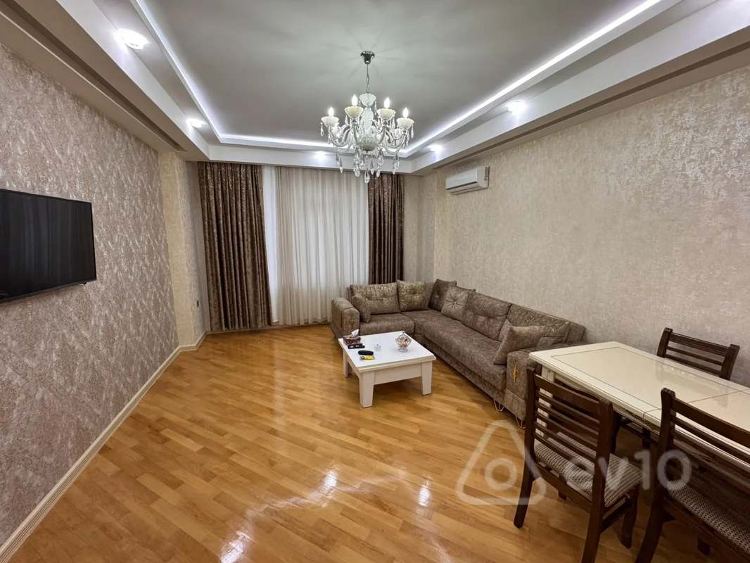 2 otaqlı mənzil, 80 m², Sabit Orucov küçəsi — kirayə — Bakı